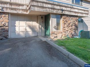 2727 Gateway St APT 27, Springfield, OR 97477