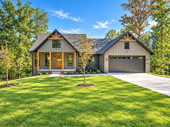 48 Pamona Dr, Bella Vista, AR 72715