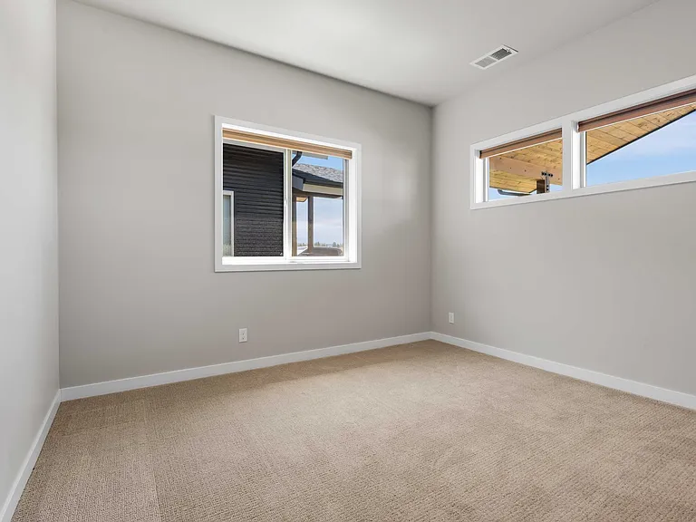1452 W Moselle Dr — Photo 17