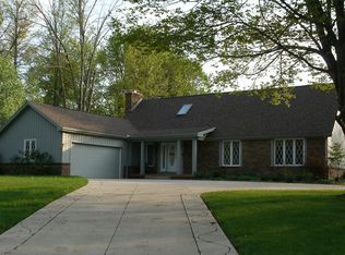 1520 Creekwood Ln, Toledo, OH 43614