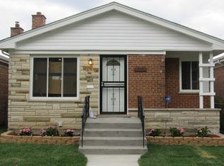 9718 S King Dr, Chicago, IL