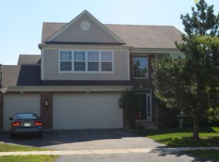 710 Wingpointe Dr, Aurora, IL 60506