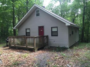 215 Begonia Rd, East Stroudsburg, PA 18302