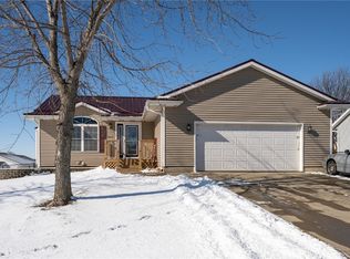 601 Hope Ave, Urbana, IA 52345