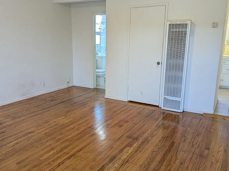 2530 Fruitvale Ave #A — Photo 7