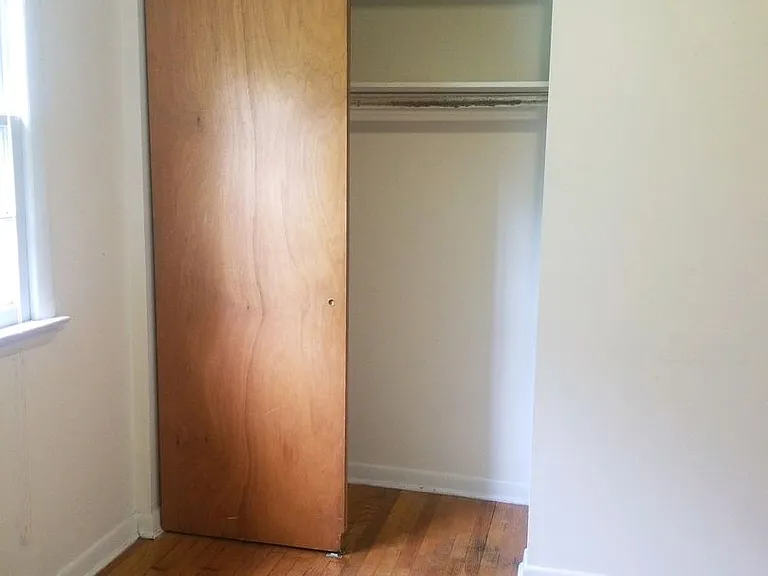 108 Stratford Ct — Photo 11