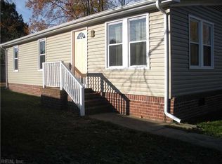 1109 Ocean Woods Ct, Virginia Beach, VA 23454