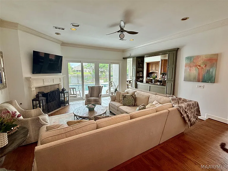 8624 Old Marsh Way — Photo 9