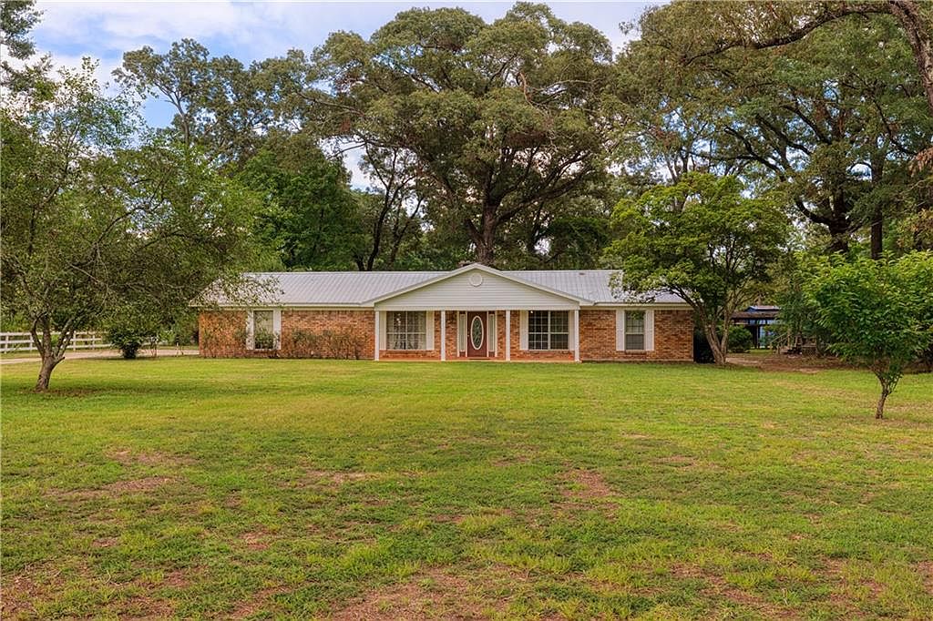 11776 Celeste Rd, Saraland, AL 36571 MLS 7415917 Zillow