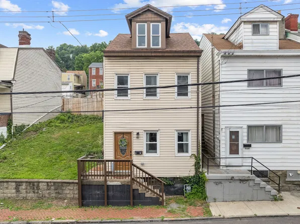 2130 Lowrie St, Pittsburgh, PA 15212