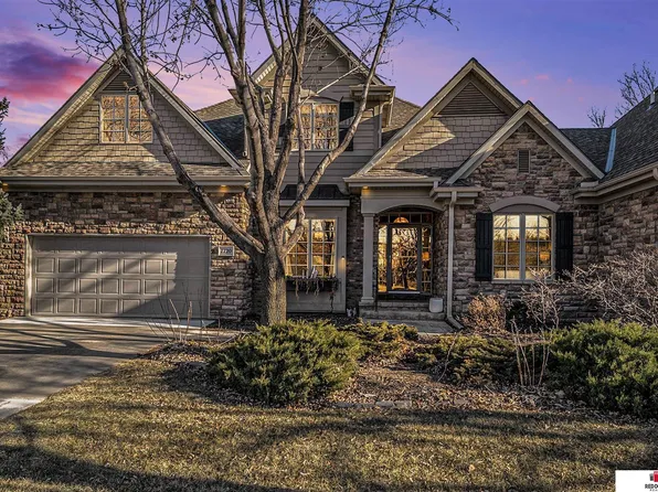 7720 Preserve Ln, Lincoln, NE 68516