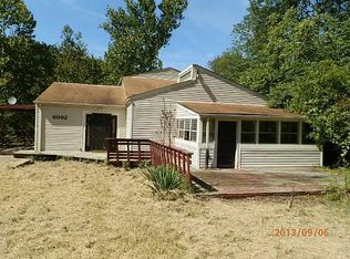 6092 Bender Rd, Cincinnati, OH 45233