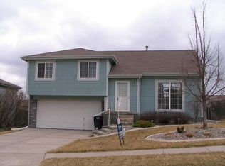 6513 N 111th St, Omaha, NE 68164