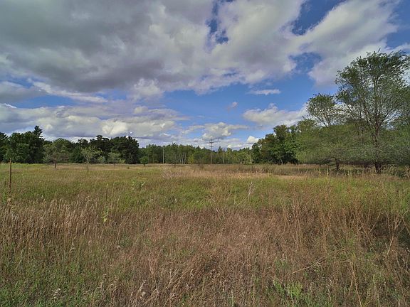 4th image of Grouse Ct