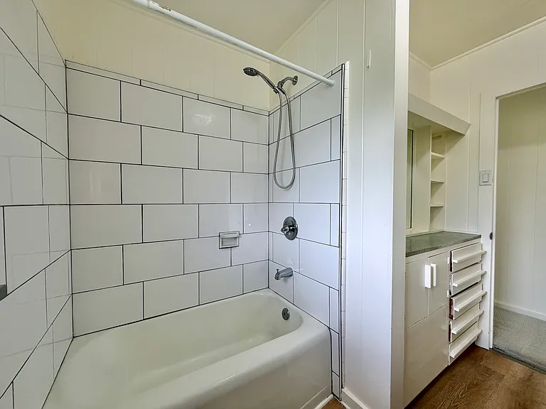 2541 Pauoa Rd — Photo 12