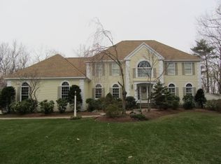 24 Bramley Hill Rd, Windham, NH 03087