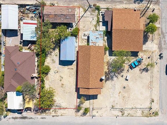 2nd image of 505 E Adobe St #3