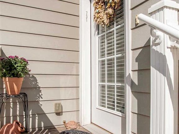 3rd image of 731 Windberry Ct