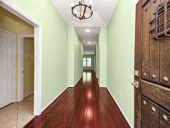 4th image of 5115 Carson Hill Ln