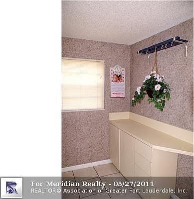 5th image of 491 NW 36th Ave
