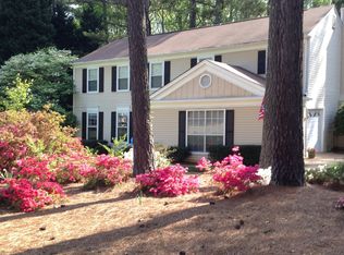635 Barrington Way, Roswell, GA 30076