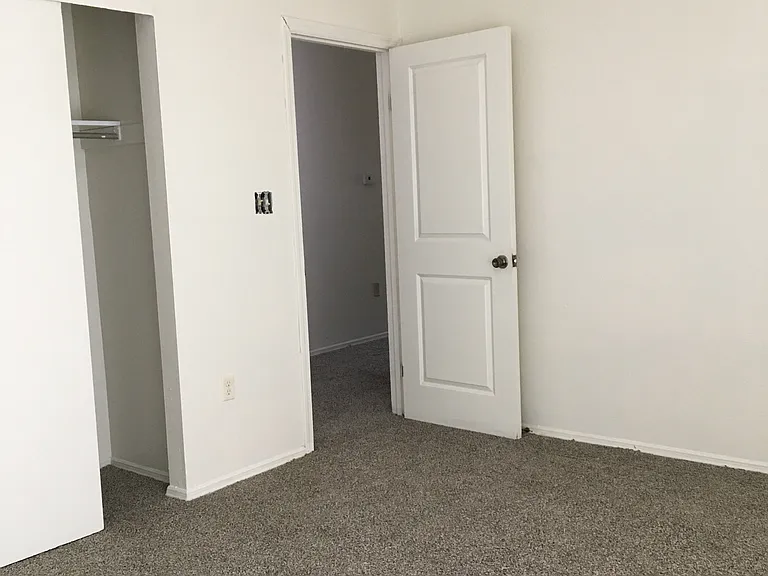 3569 Golden Meadows Ct — Photo 10