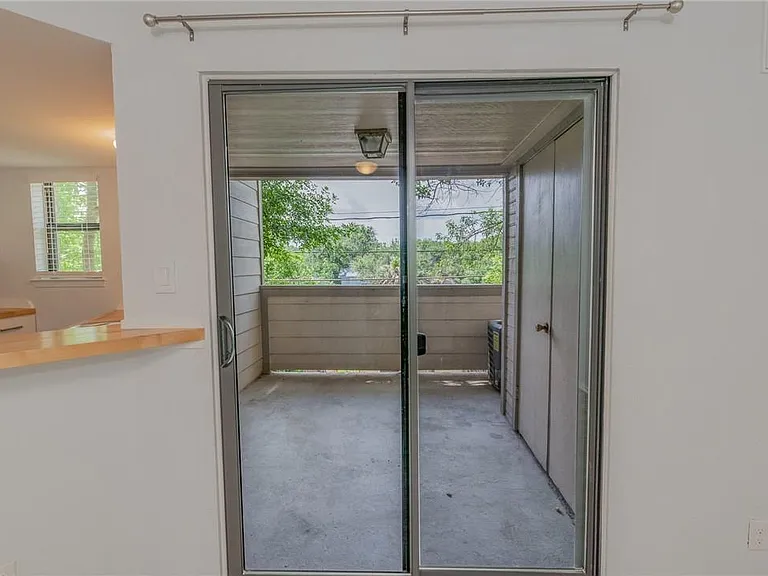 2500 Burleson Rd #614 — Photo 16