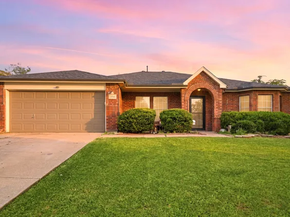 1213 Hampton Dr, Forney, TX 75126
