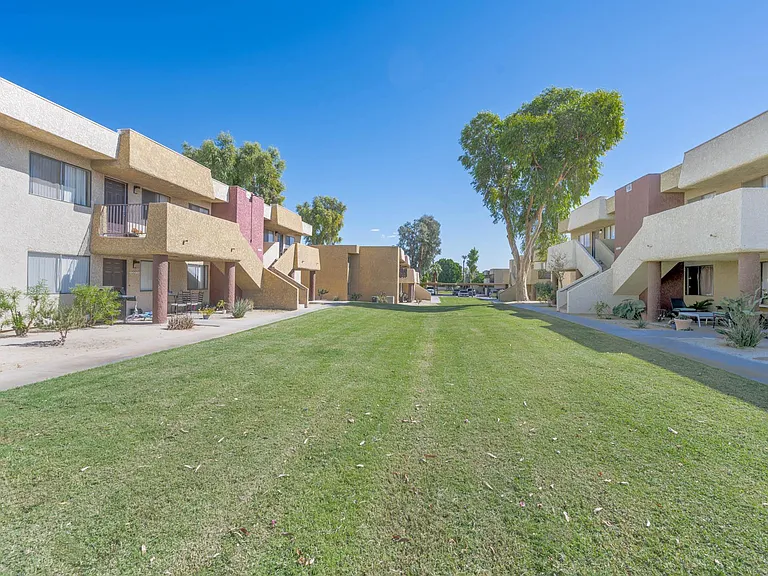 Monte Azul Apartments — Photo 14
