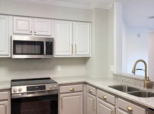 100 Sunset Blvd APT 102, West Columbia, SC 29169