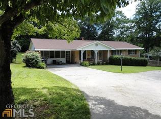 1701 Pine Cir, Lawrenceville, GA