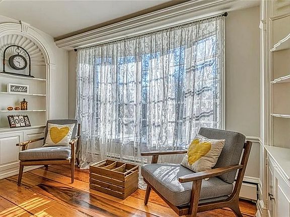5th image of 62 Convent Rd #0