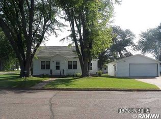 819 Broadway Ave, Chippewa Falls, WI 54729