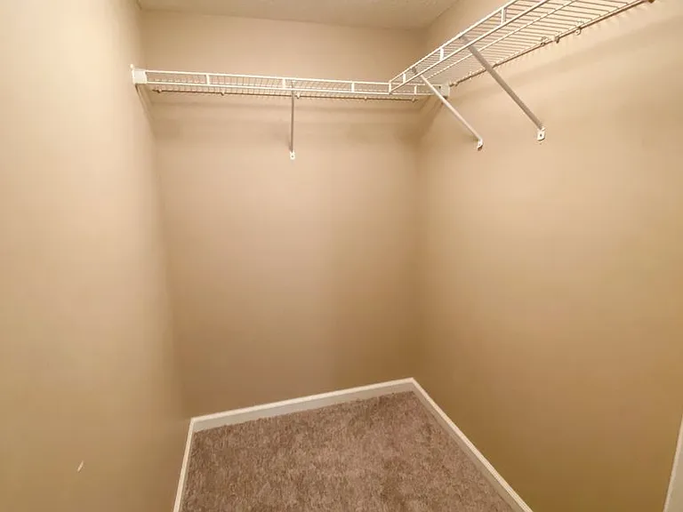 Columbia Square Apartments — Photo 5