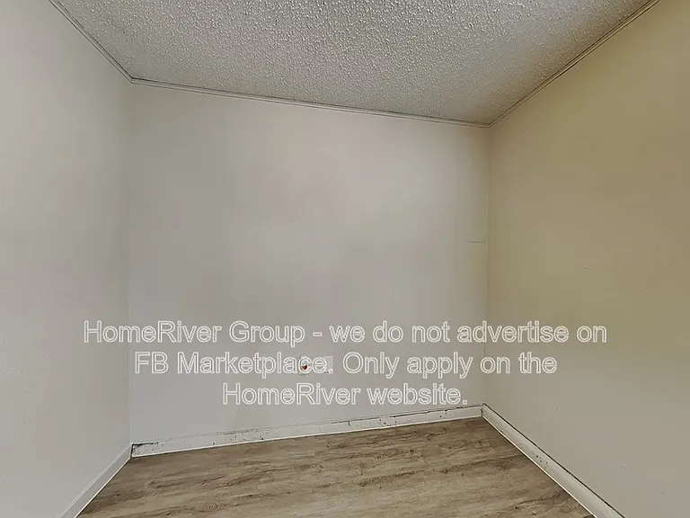 911 Hickory Hill Dr — Photo 18