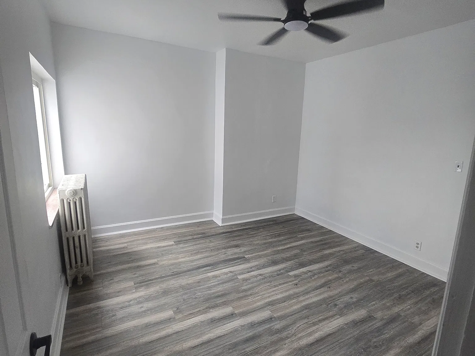 2 bed, 600 sqft, $1,250 — Photo 1