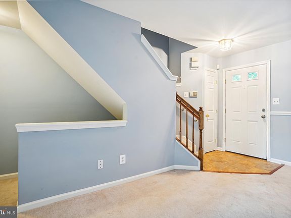 4th image of 1719 Vonnies View Ct