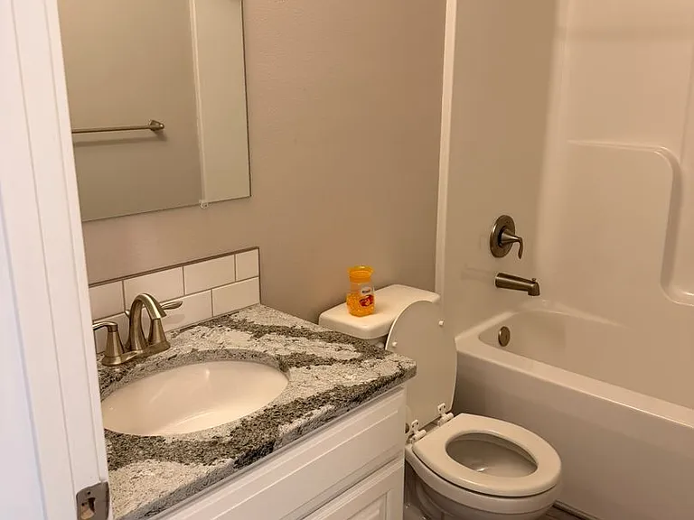 1726 Kade Ct — Photo 10