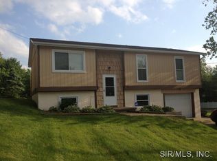 3215 Edsall St, Alton, IL 62002