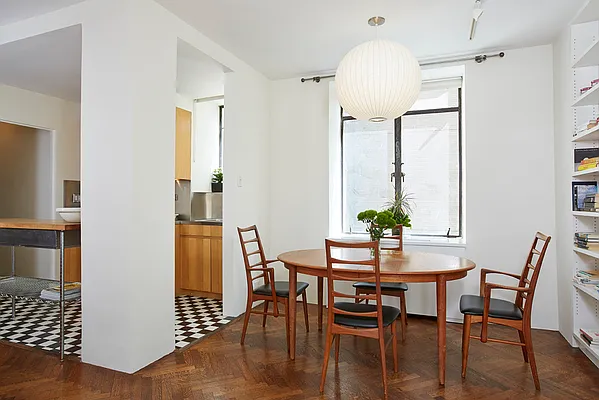 Sold by Compass | media 2