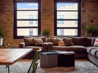 406 Wacouta St UNIT 703, Saint Paul, MN 55101