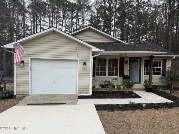 159 Edinburgh Drive, Carthage, NC 28327