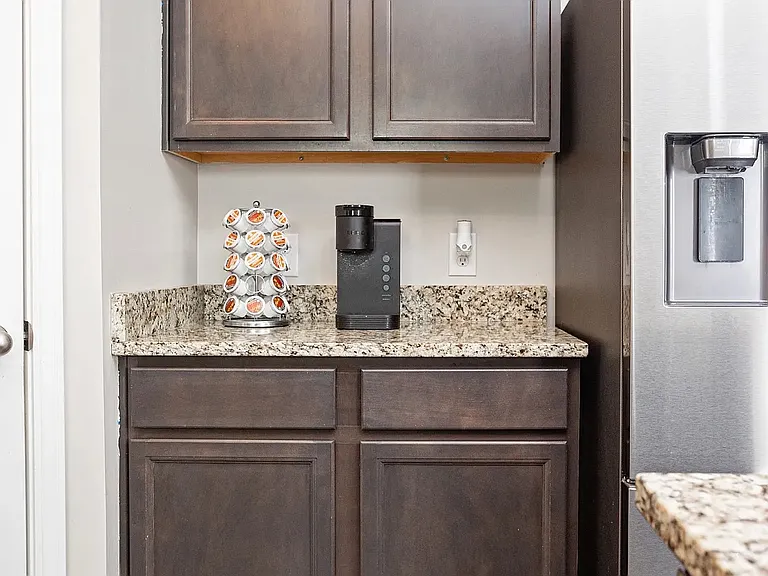 3503 Drysdale Dr — Photo 3