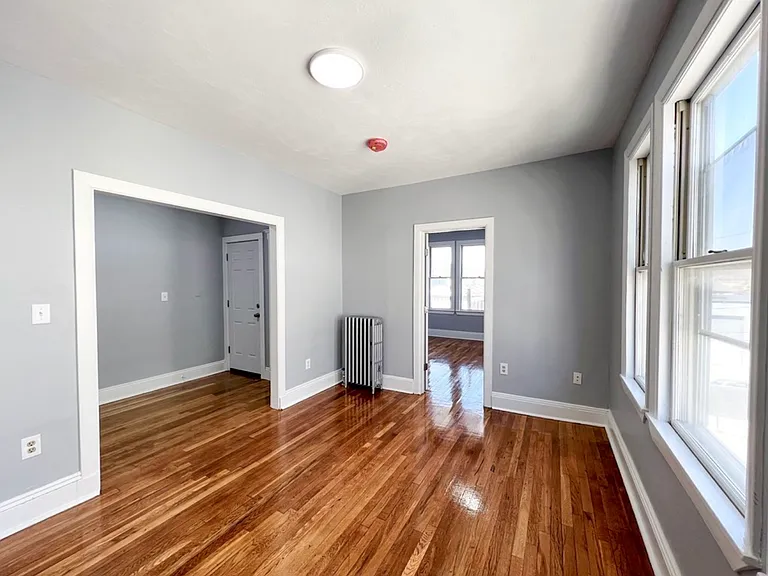 21 Whipple Ave #3 — Photo 4