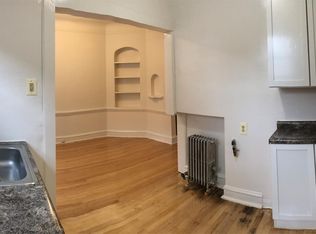 8041 S Chappel Ave APT 1E, Chicago, IL 60617