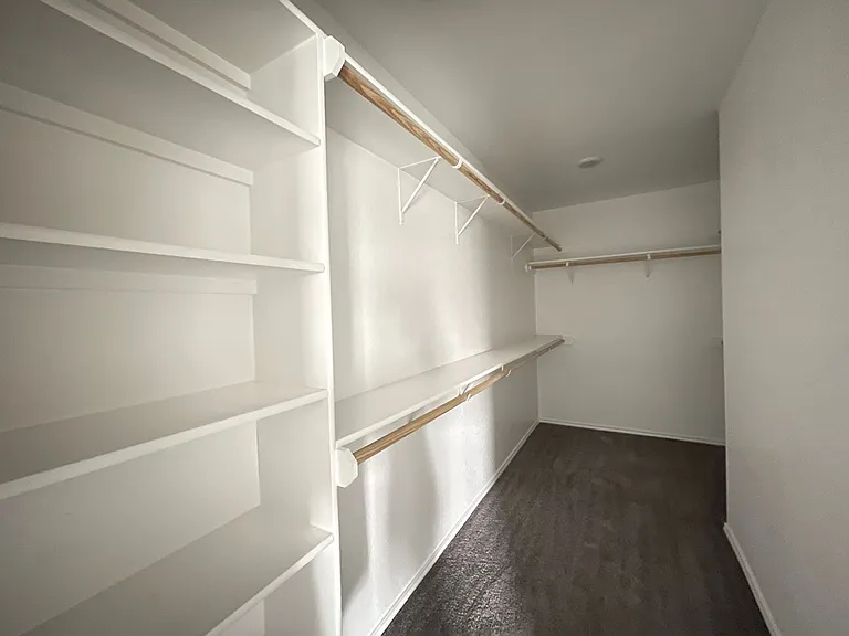 808 Hickok Dr — Photo 20
