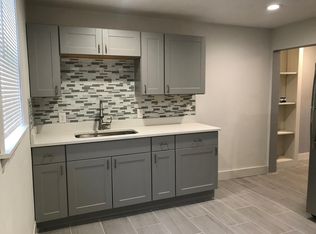 31 May St APT 3, Worcester, MA 01610