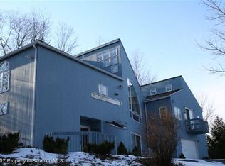 20 Turnpike St, Susquehanna, PA 18847