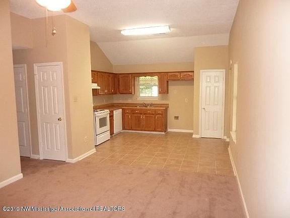 4th image of 6702 Pleasant Acres Dr
