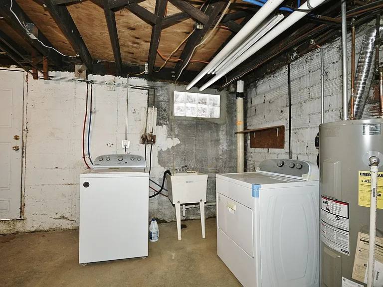 441 Ohio Ave — Photo 24